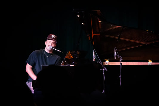 Mac Ayres: The Piano Tour